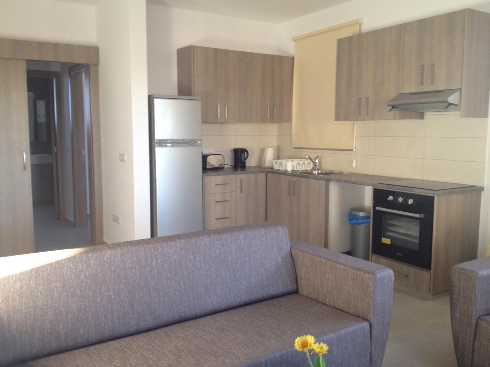 Niro Apartments Polis Luaran gambar